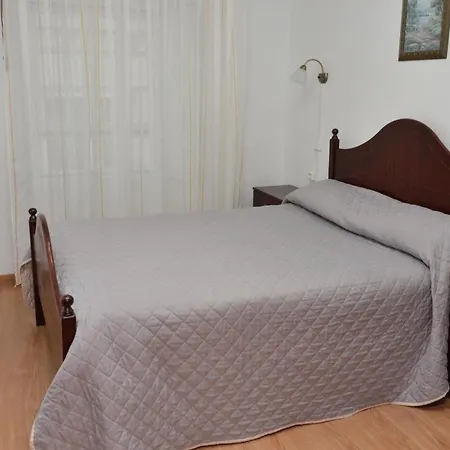 Local Manuel Da Parreira בית הארחה פיגואיירה דה פוז