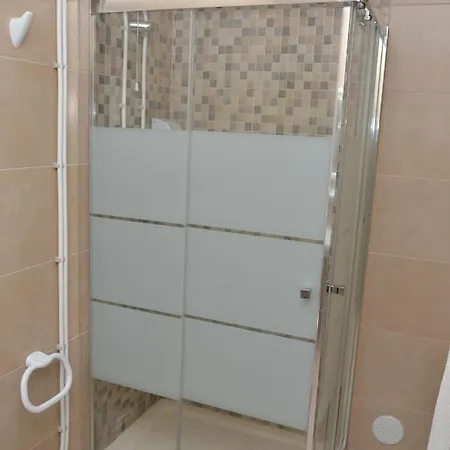 בית הארחה Local Manuel Da Parreira 2*