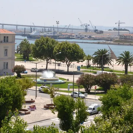 בית הארחה Local Manuel Da Parreira פיגואיירה דה פוז